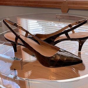 Calvin Klein man-made crocodile cognac 2 1/2 high-heel shoes